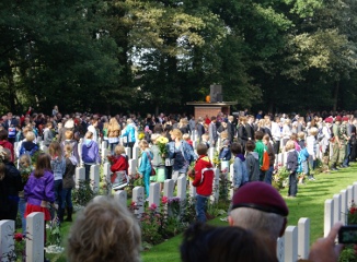 一键服务启停的打电话打爆免费